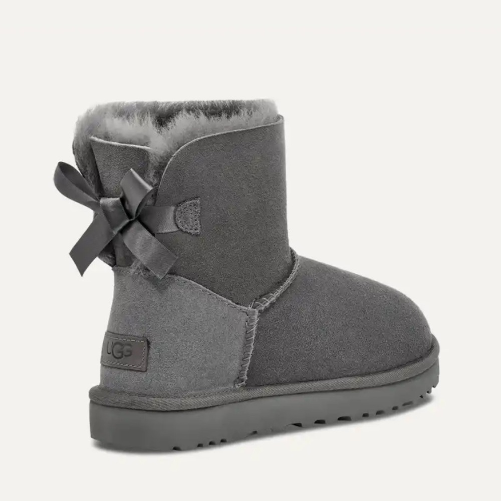 Toddler Girl Ugg Boot Bailey Bow Size 11c